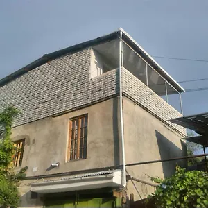 https://georgian-hosts-tbilisi.alltbilisihotels.com